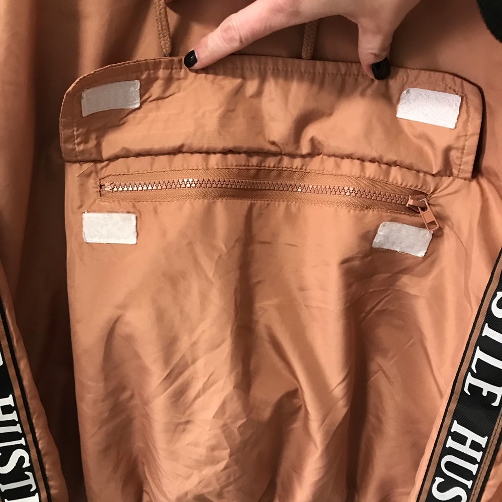 Carbon Hustle Windbreaker - Picture 7 of 12